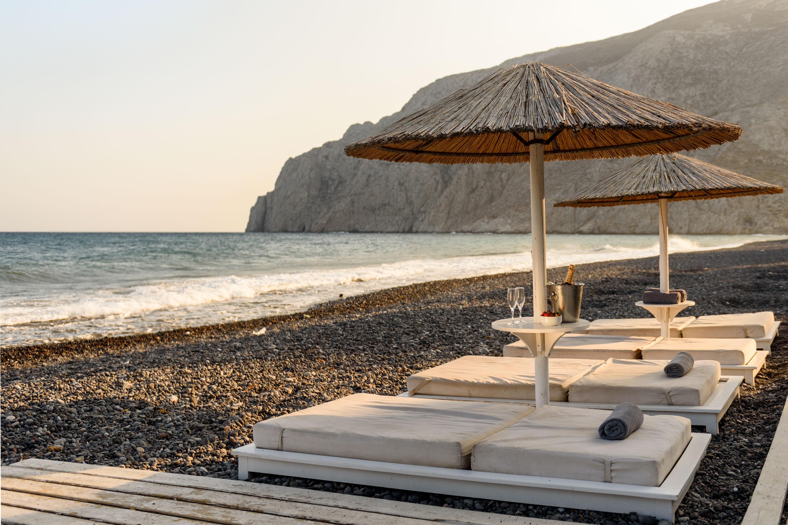 Alesahne Hotel Kamári